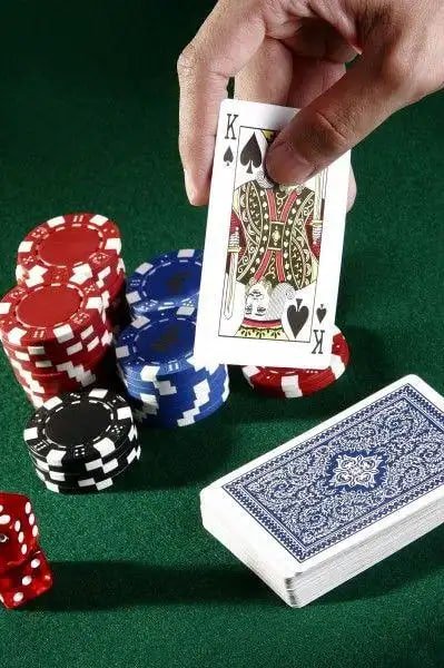 Baccarat premium Galactic Gems antarmuka banteng79